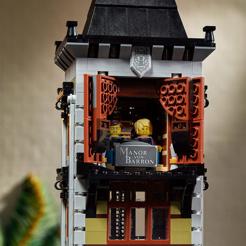 Image of LEGO Creator Expert Charm House