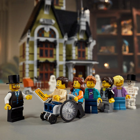 Image of LEGO Creator Expert Charm House