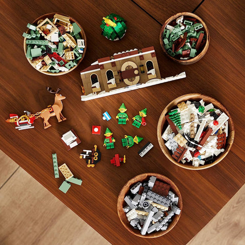 Image of LEGO Elf Club House Building Kit