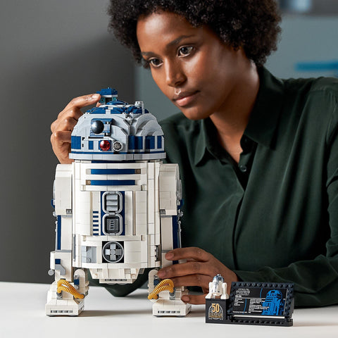 Image of LEGO Star Wars R2-D2